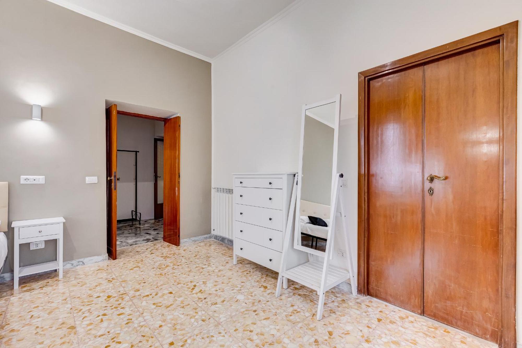 רומא Vivilo Collection - San Vito View Apartment - 3 Bdr 2 Baths מראה חיצוני תמונה