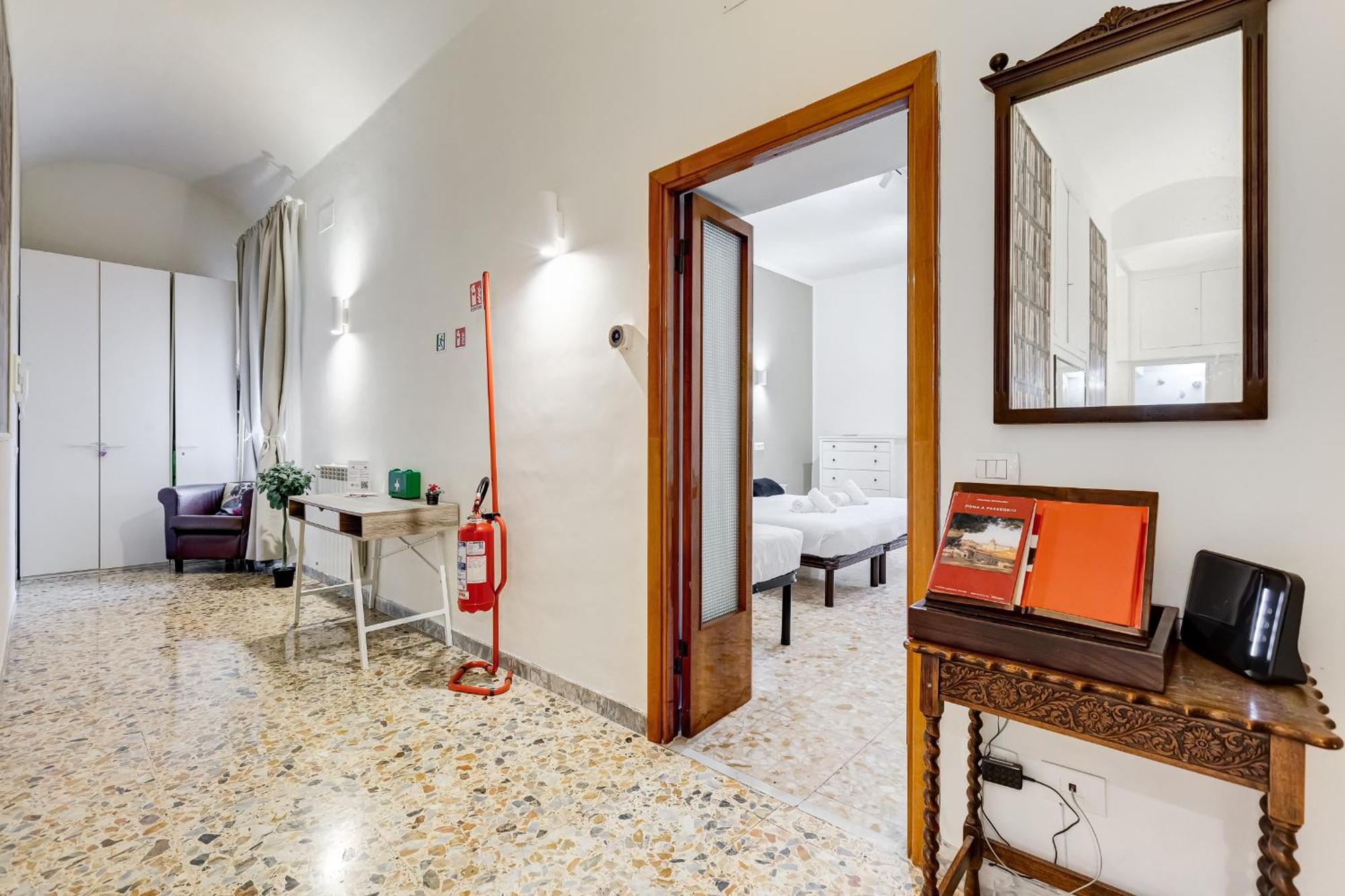 רומא Vivilo Collection - San Vito View Apartment - 3 Bdr 2 Baths מראה חיצוני תמונה