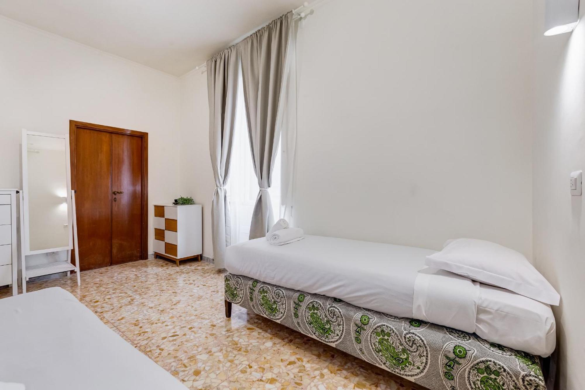רומא Vivilo Collection - San Vito View Apartment - 3 Bdr 2 Baths מראה חיצוני תמונה