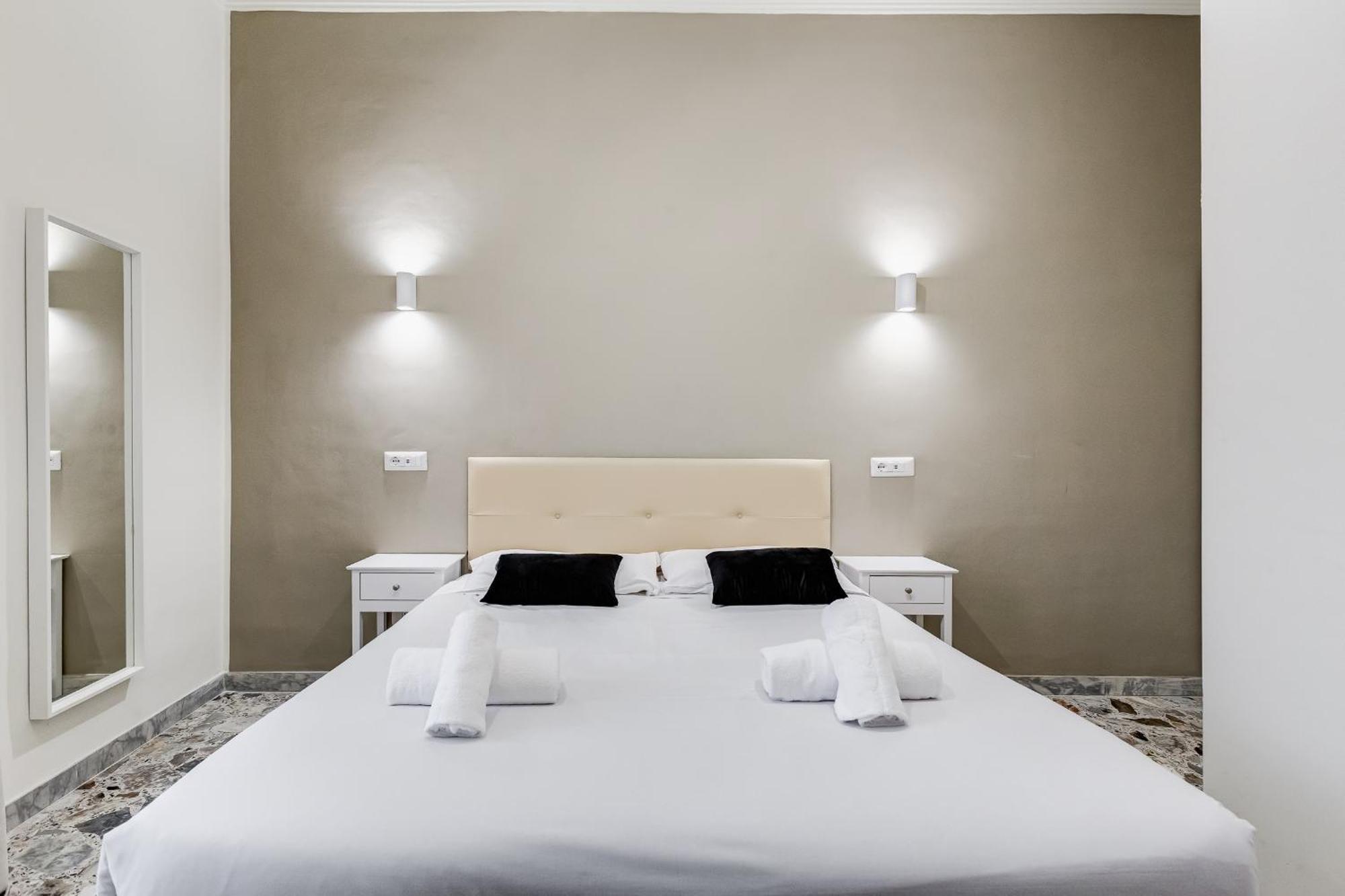 רומא Vivilo Collection - San Vito View Apartment - 3 Bdr 2 Baths מראה חיצוני תמונה